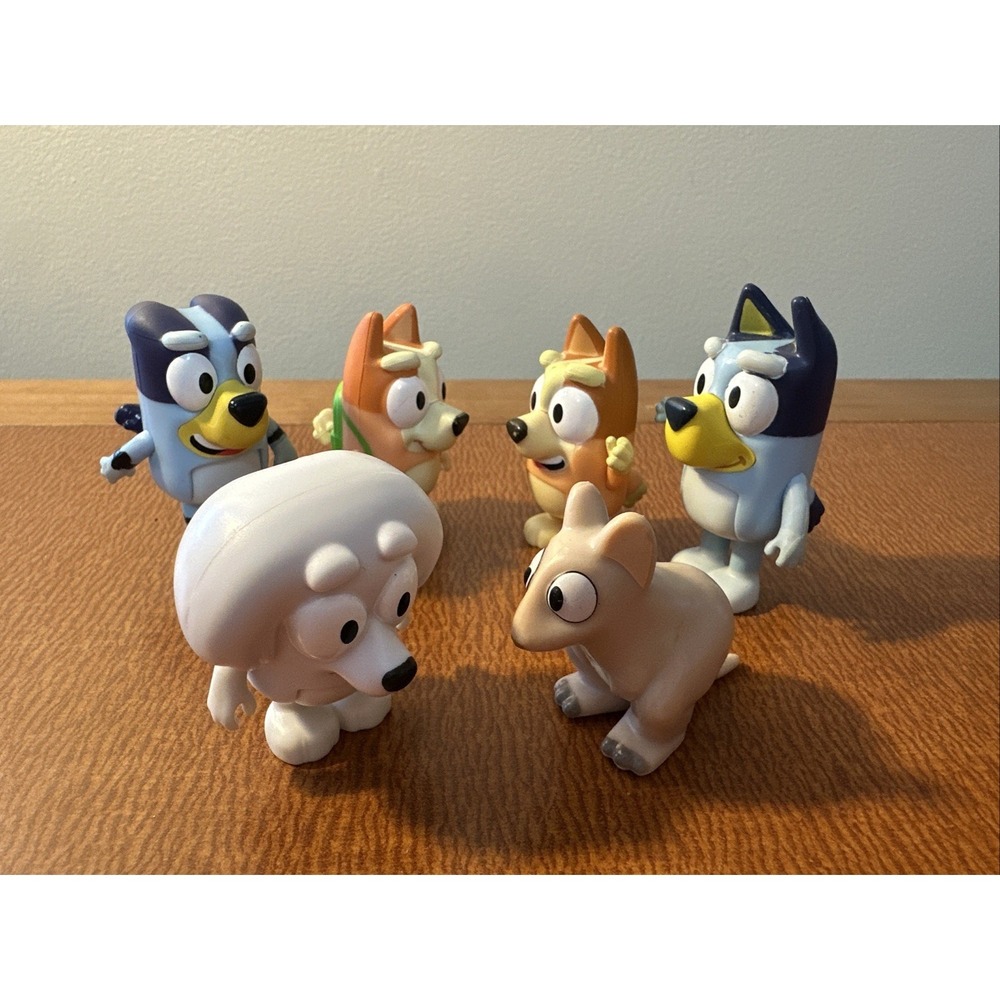 Bluey‎ Lot of 6 Friends 2-3"